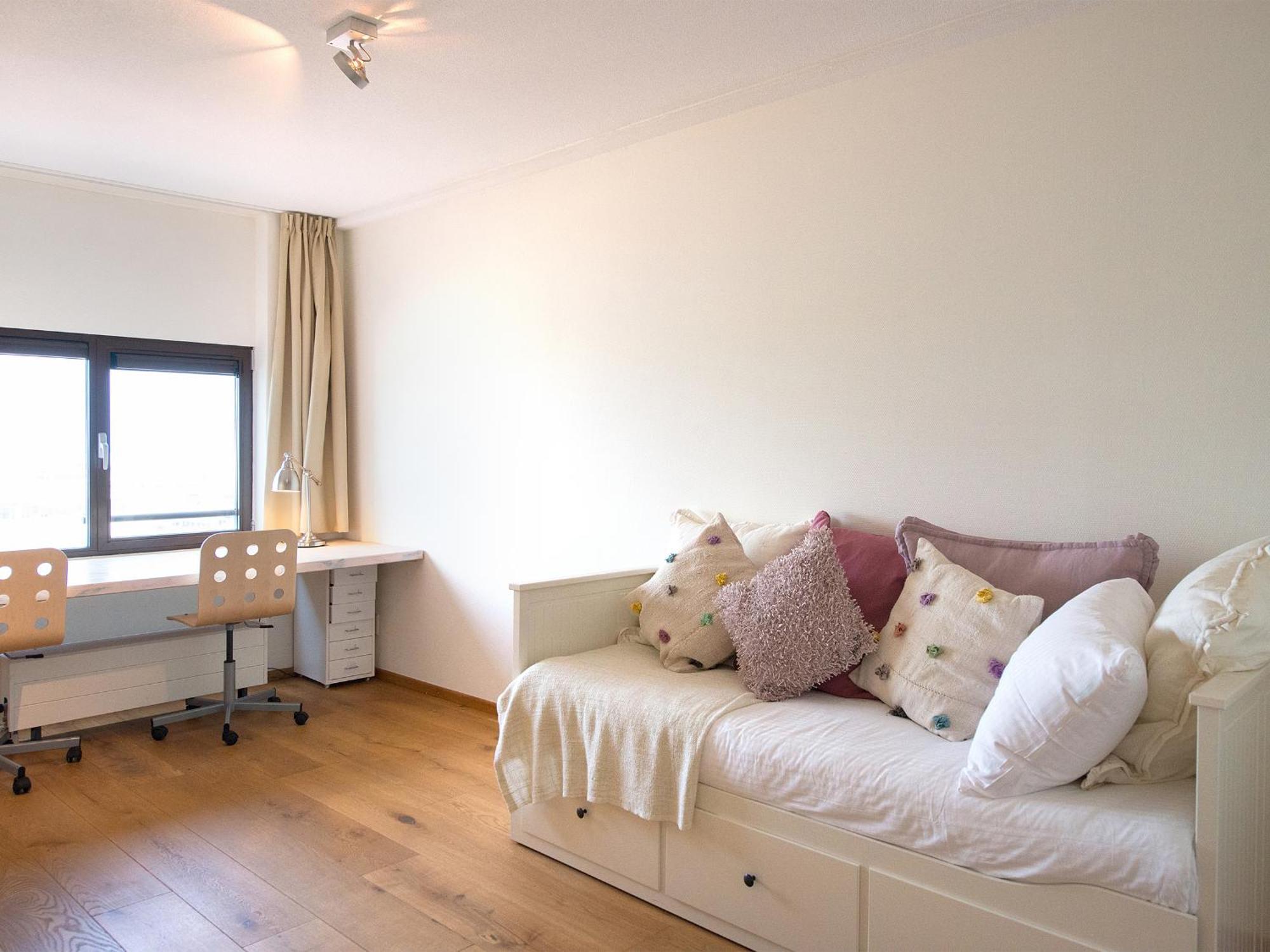 Bizstay Harbour III Scheveningen Apartments The Hague Room photo