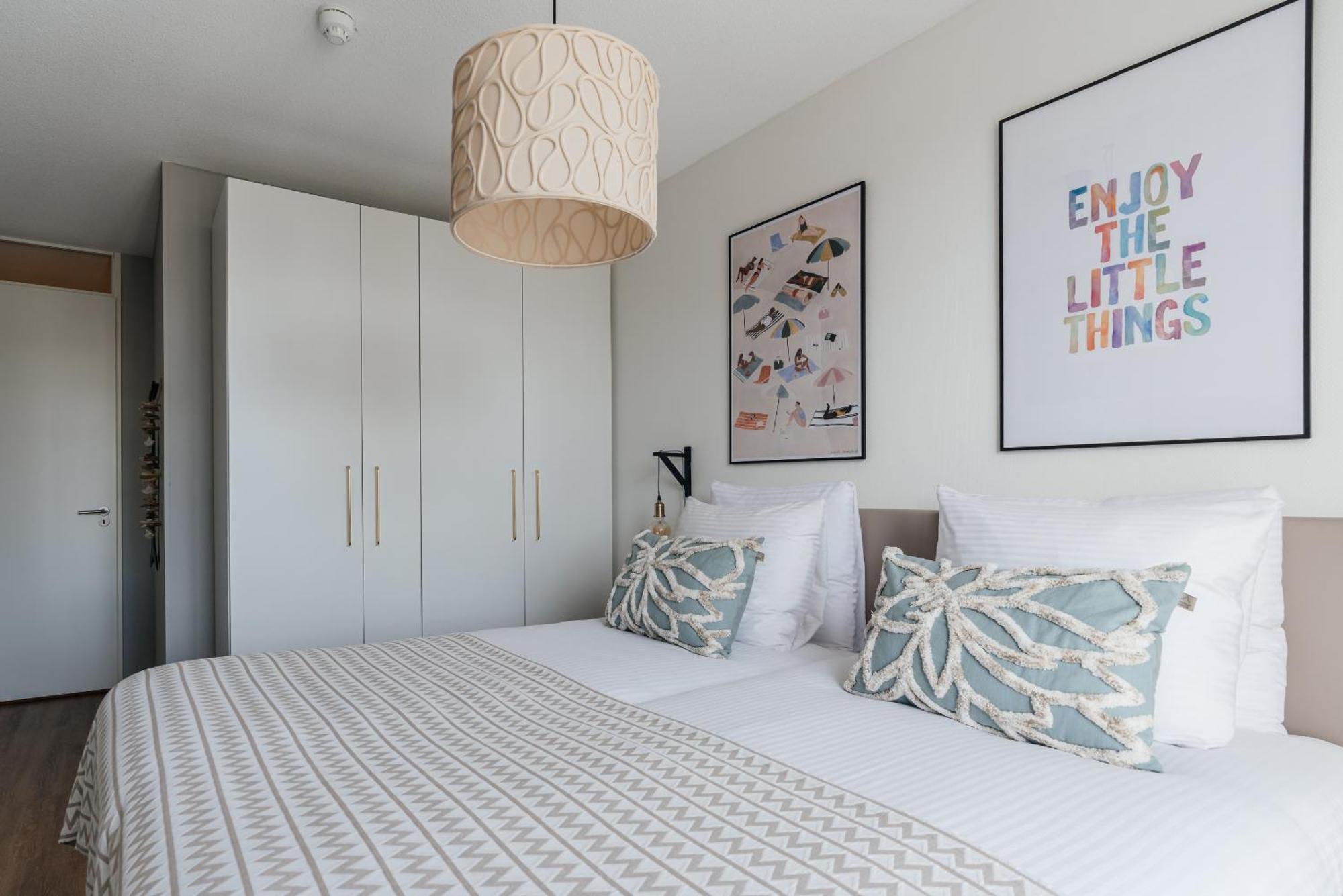 Bizstay Harbour III Scheveningen Apartments The Hague Room photo